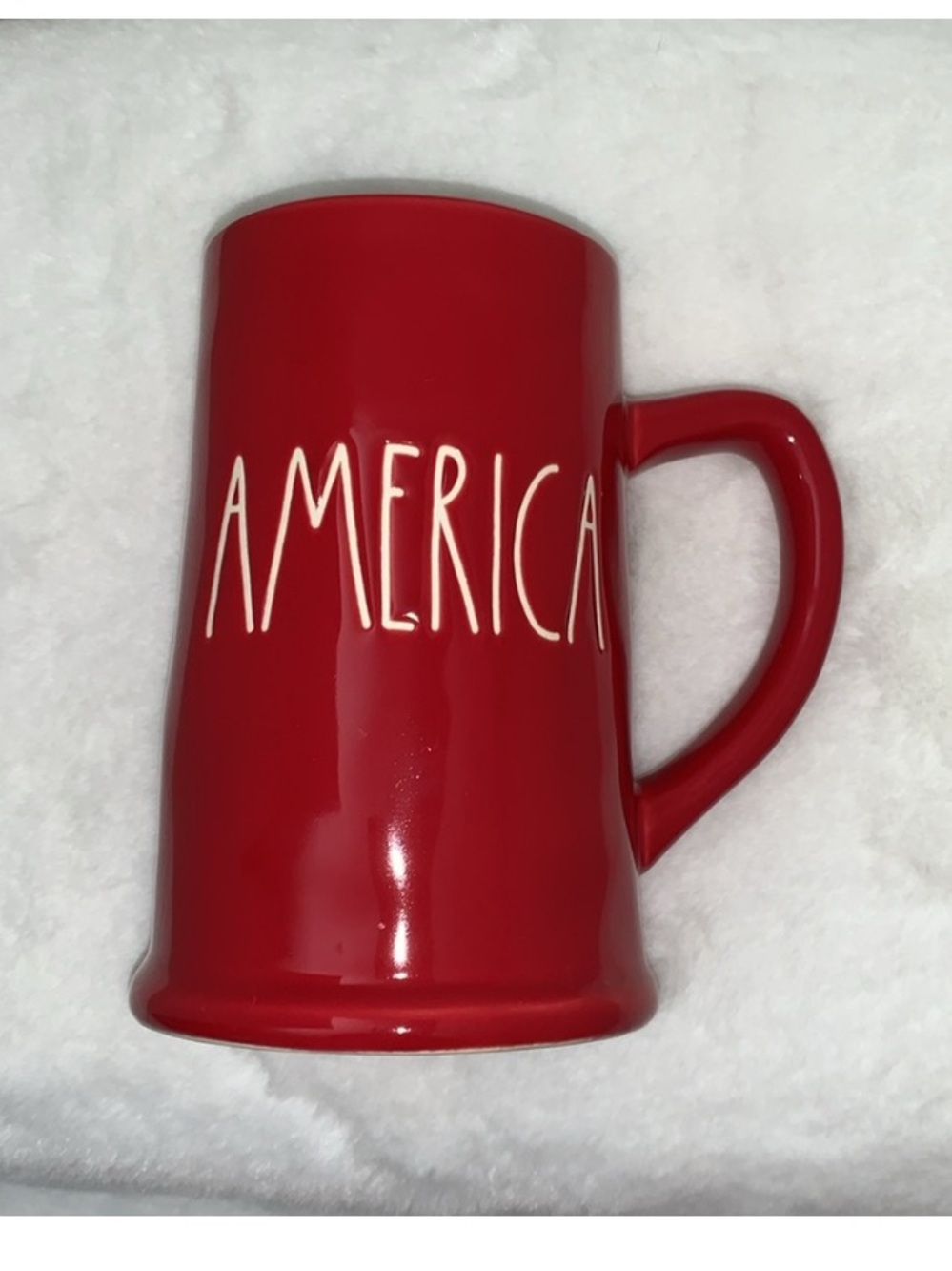 🎄🧑‍🎄 RAE DUNN Red AMERICA Beer Stein Mug NEW NWOT